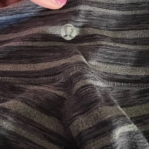 Lululemon striped tights. Size small. - Picture 4 of 6